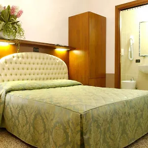 2* Otel Atlantide